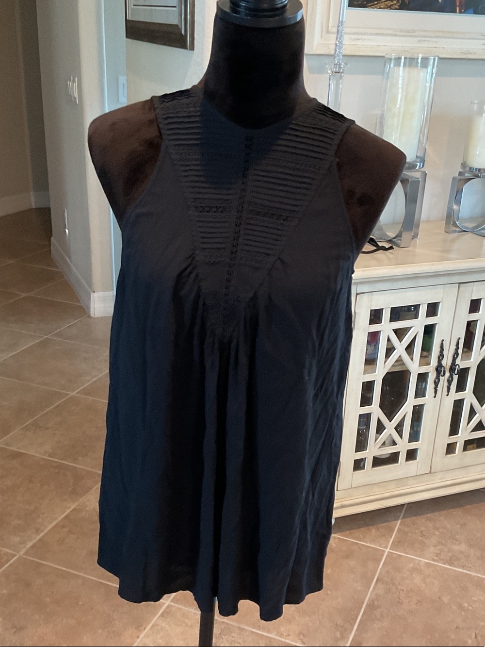 THEORY Carlina top, sleeveless, size S